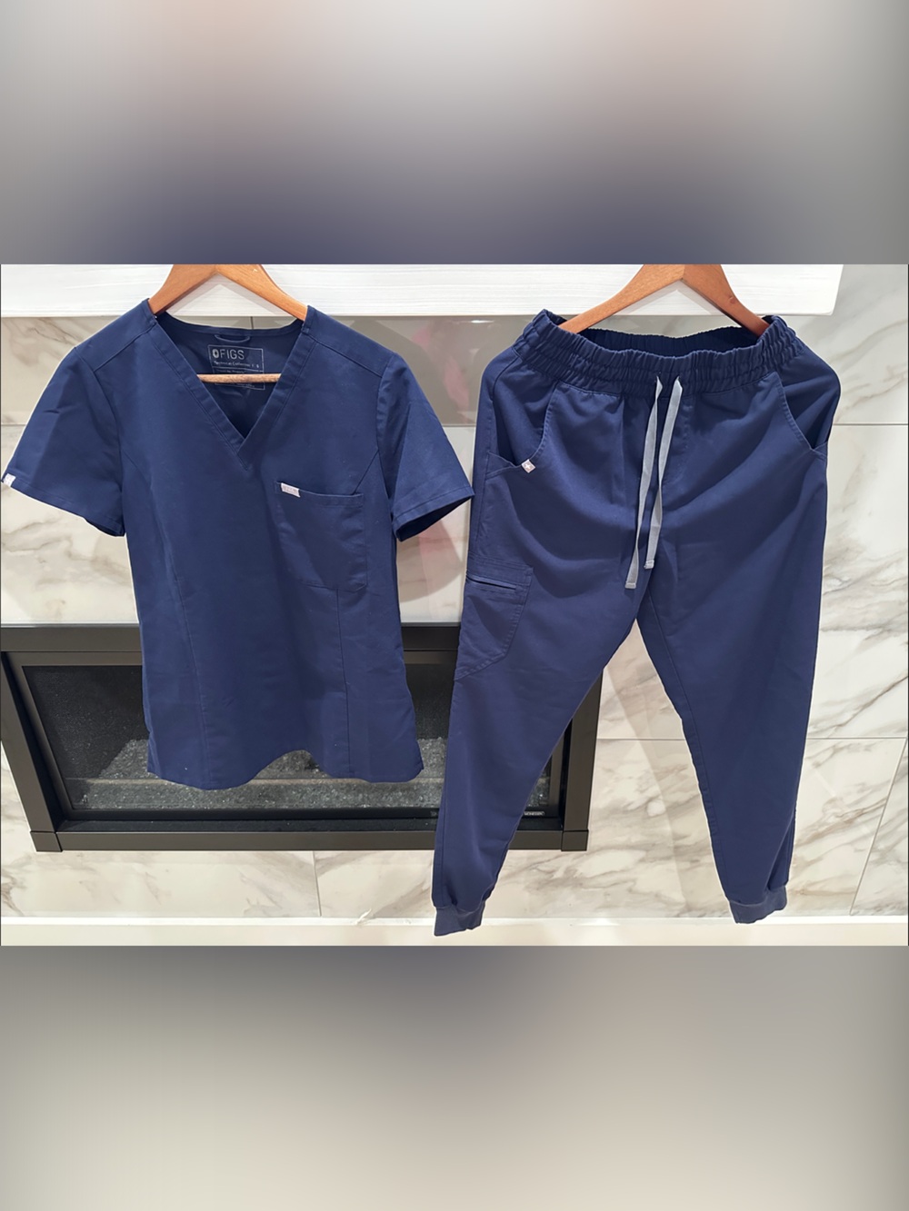 Figs Women’s Navy Blue V-Neck Scrub Set Top S Bottom S